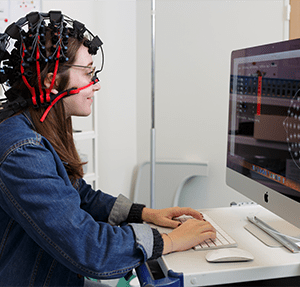 MedelOpt EEG+fNIRS System