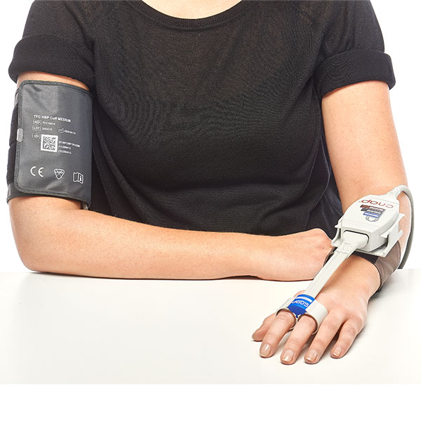 NIBP Finger sensor and BP cuff contralateral setup